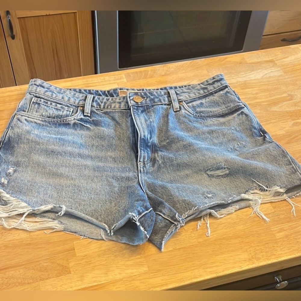 Kut from the Kloth Blue Jean Shorts